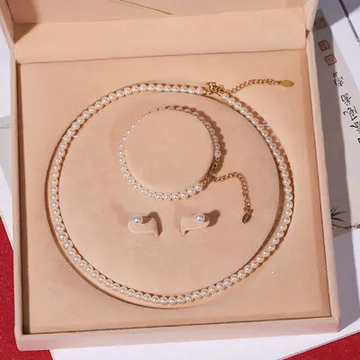 Natural Pearl Necklace Set Three-Piece Women's Collarbone Chain - 12