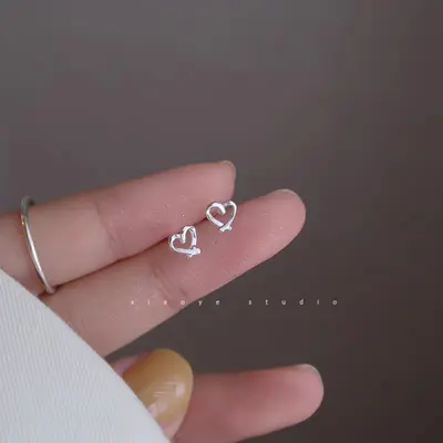 Kleine S999 Sterlingsilber Ohrlöcher Pflege-Ohrstecker Damen 2025 neue Kollektion Trend vielseitige Ohrringe hochwertiges Ohrschmuck Großhandel - 7