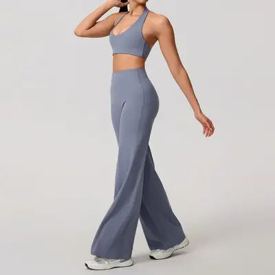 Long Sleeve Hollow-Out Yoga Set with Chest Pads, Open Back, Model 801 - 4