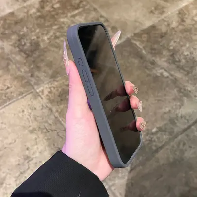 Новый двухцветный чехол из жидкого силикона Apple 17 для iPhone 17 Pro Max с магнитной зарядкой 15, защитная крышка