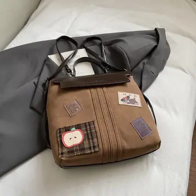 Damen-Handtasche mit Abzeichen, multifunktionale Umhängetasche - 9