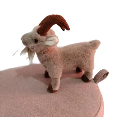 Cute Simulation Goat Plush Toy, Home Decoration and Comfort Doll