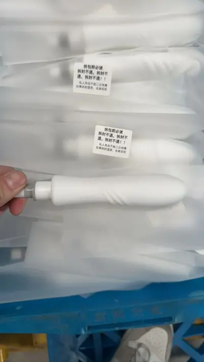 MINI充电款家用筋膜枪放松肌肉电动冲击健身器材女生运动迷你按摩 - 13