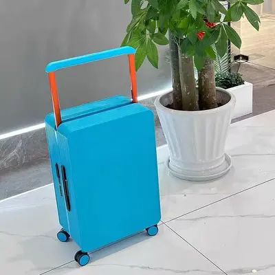 Özel Logo Baskılı Sessiz Tekerlekli PC Bavul 360 Derece Dönen Tekerlek - 11