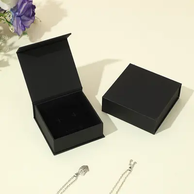 In stock, jewelry box with magnetic lid and gold printed paper packaging, wholesale for rings, necklaces, bracelets and accessories. - 7