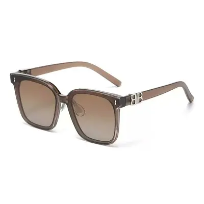 Große Sonnenbrille mit Silikon-Nasenpads - 3
