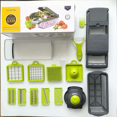Multifunctional vegetable chopper and shredder - 9