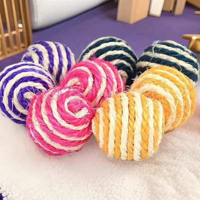 Sisal Cat Toy Ball for Teeth Grinding and Boredom Relief - 5