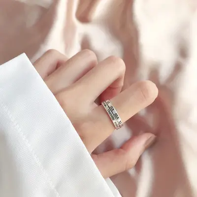 Retro Roman Numeral Open Index Finger Ring for Women