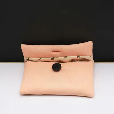 Same style as Lu Han Gucci complete set comb pink peach wood comb mini wood comb LOGO gift