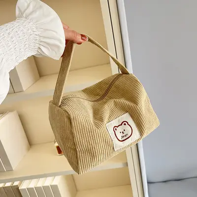 Einfarbige Kosmetiktasche als Handtasche, minimalistischer koreanischer Stil