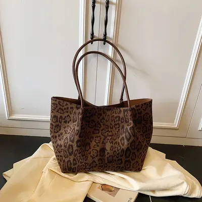 Women's Large Capacity Retro Tote Bag, Autumn 2025 Style, Single Shoulder - 7