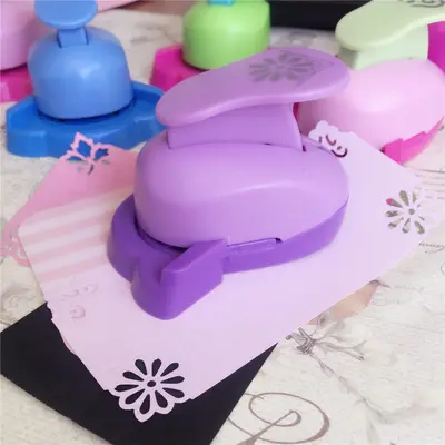 Kinder-DIY-Blumenstanzer mit Randmuster-Prägung - 5