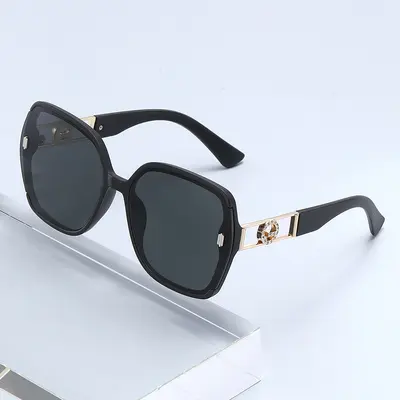 Damen-Retro-Sonnenbrille mit UV-Schutz - 3