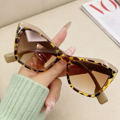 Cat-Eye Sunglasses with Tortoiseshell Pattern, Khaki Frame - 10