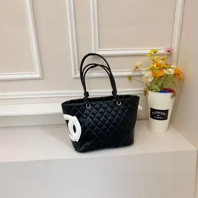 Diamond Quilted Women's Tote Shoulder Bag, Large Capacity, 2026 Style