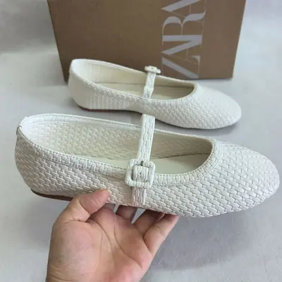 ZAKQ2026 Women's Ballet Flats, White Woven Effect, Buckle Strap