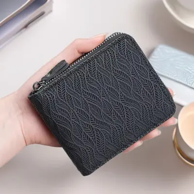 Herren-Kurzbrieftasche mit mehreren Kartenfächern aus Leder - 1