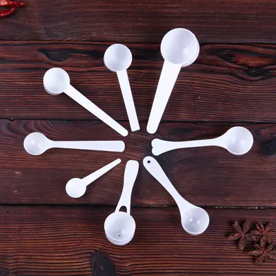 Üretici toptan plastik ölçüm kaşığı 1g3g5g çok spesifikasyonlu süt tozu kaşığı ml ölçekli kantitatif kaşık LOGO ile özelleştirilebilir