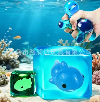 PLAYGORO Glow-in-the-Dark Square Squishy Maltose Stress Relief Fidget Toy - 11