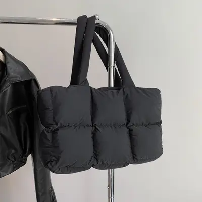 Quilted Padded Women's Underarm Tote Bag with Plaid Pattern - 7