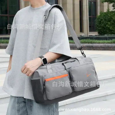 Contrast-color sports bag, lightweight, large-capacity travel luggage - 3