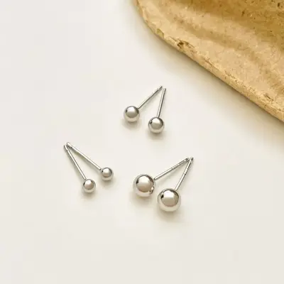 S999 Silber-Ohrstecker für Frauen, schlicht und elegant