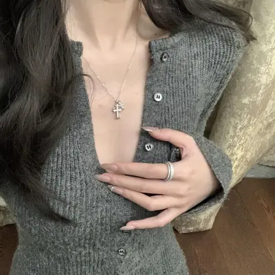 s925 ayar gümüş elmas çift çapraz kolye kadın moda erişilebilir lüks niş üst düzey klavikula zinciri tam elmas kolye takı