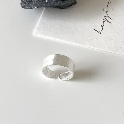 S925 Silber mattiert geometrischer breiter Ring Damen koreanische Mode