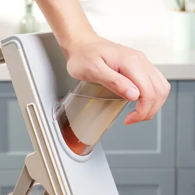 Premium Multi-Function Vegetable Slicer Shredder Cutter for Carrots Zucchini Lemon Potatoes Kitchen Tool - 4
