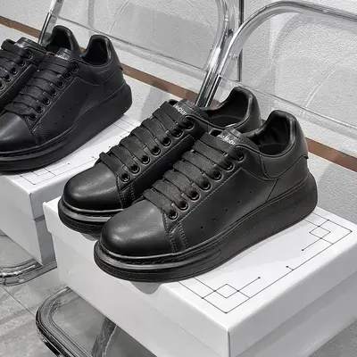 Kalın Tabanlı Unisex Beyaz Sneaker, Yeni Model 2006 - 12