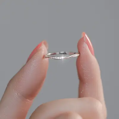 莫比乌斯环戒指女轻奢小众设计感ins风可调节食指戒情侣对戒百搭