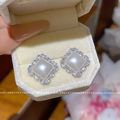 Small Elegant Scented Earrings, Simple Niche Design - 13