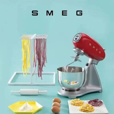 SMEG şef makinesi çok fonksiyonlu pişirme makinesi krem karıştırıcı yumurta yoğurma hamur karıştırıcı SMF02