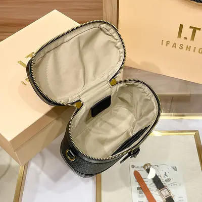 Damen-Boxtasche in Schwarz, kleine Handtasche mit Umhängeriemen