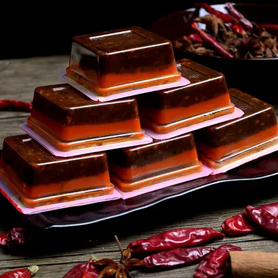 Chongqing güveç tabanı, acılı, 50 g küçük paket