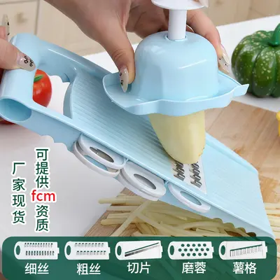 Multifunctional stainless steel vegetable slicer and grater