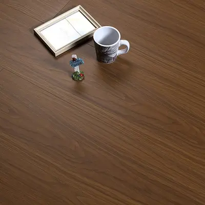 Laminat parke ev tipi su geçirmez ve aşınmaya dayanıklı ENF sınıfı çevre dostu baklava desenli plaka üreticisi spot 11mm - 11