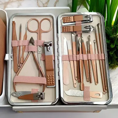 Nail Care Set Complete, Clippers, Scissors, Ear Pick Included - 4