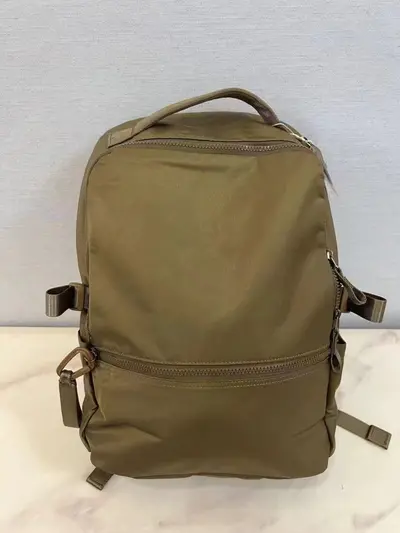 lu22 Casual Backpack, Large Capacity Travel Bag for Men and Women - 6