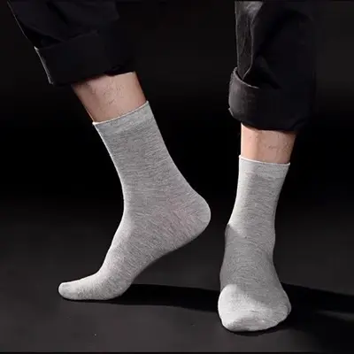 Disposable Travel Socks, Mid-Calf, Anti-Odor, Men and Women
