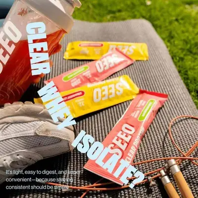 CLEARPROTEIN Transparentes Whey Protein Pulver, Fruchtgeschmack - 3