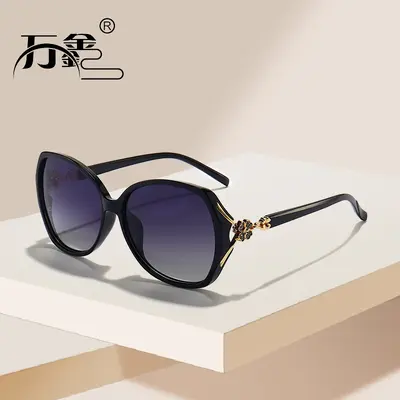 Polarized Four-Leaf Clover Large-Frame Retro Sunglasses for Women - 5