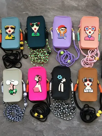 Silicone Phone Pouch Cartoon Crossbody Bag Portable Coin Purse Women Student Cute Mini Shoulder Bag Stress Relief Bubble Pouch
