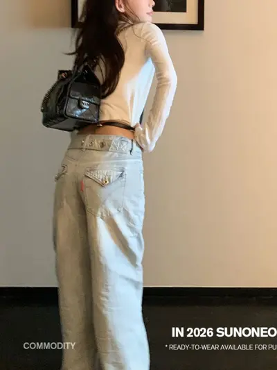 Kadın denim pantolon, açık mavi yıkamalı, düz paça, yaz, bol kesim, kısa boy