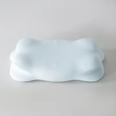 Cloud-shaped memory foam pillow with neck support - 12