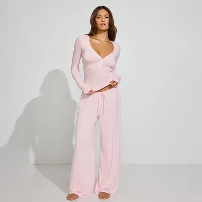 Women's Long Sleeve Snap Button Top and Drawstring Pants Set, Solid Color - 2