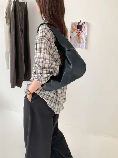 Korean-Style Minimalist Hobo Women's Handbag, Soft Leather, Single Shoulder