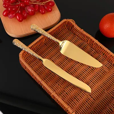 Pasta kesme bıçağı ve kürek seti altın tasarım - 2