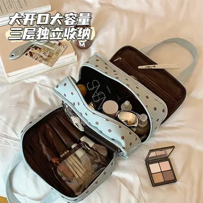 Polka Dot Large Capacity Portable Makeup Bag, Waterproof - 3